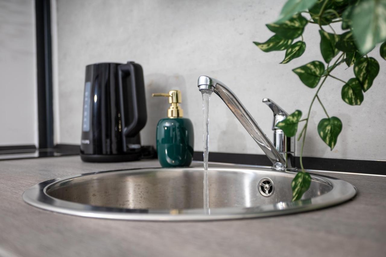 Green Goblin Apartment With Free Private Parking Budapest Bagian luar foto