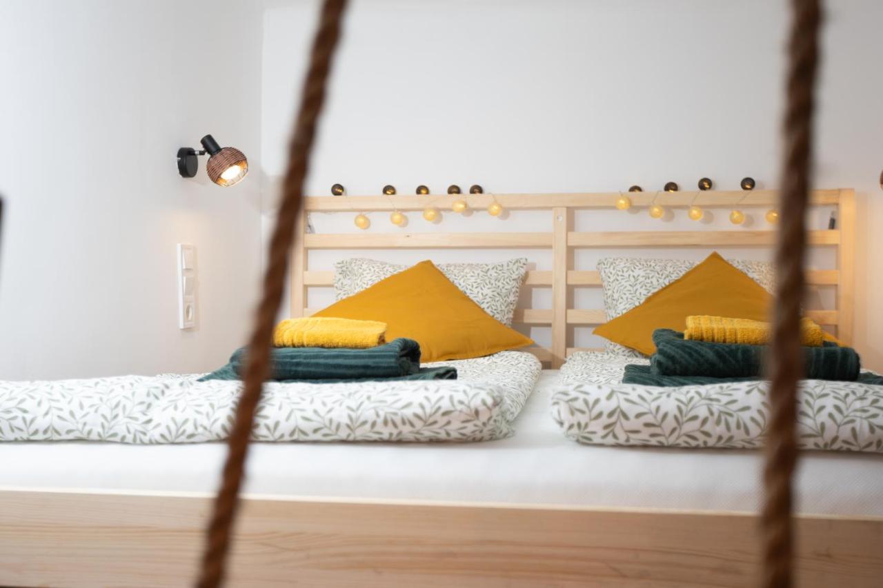 Green Goblin Apartment With Free Private Parking Budapest Bagian luar foto